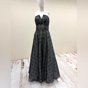 Nicole Miller Platinum Vintage Y2K Formal 8 Old Hollywood Mod Revival Art Deco